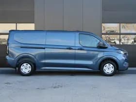 Ford Transit Custom 320 2.0 TDCI L2H1 Trend 136pk - 2x Schuifdeur - Carplay - Android - Camera - Trekhaak - Stoelverwarming -70l tank - Rijklaar thumbnail 5