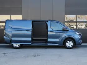 Ford Transit Custom 320 2.0 TDCI L2H1 Trend 136pk - 2x Schuifdeur - Carplay - Android - Camera - Trekhaak - Stoelverwarming -70l tank - Rijklaar thumbnail 6
