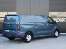 Ford Transit Custom 320 2.0 TDCI L2H1 Trend 136pk - 2x Schuifdeur - Carplay - Android - Camera - Trekhaak - Stoelverwarming -70l tank - Rijklaar thumbnail 7