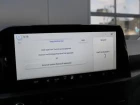 Ford Transit Custom 320 2.0 TDCI L2H1 Limited 150pk - Adaptive Cruise - Verwarmd stuur - Blind spot - Navigatie - Camera - Draadloos laden - Rijklaar thumbnail 29