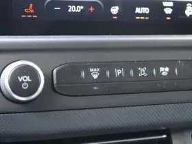 Ford Transit Custom 320 2.0 TDCI L2H1 Limited 150pk - Adaptive Cruise - Verwarmd stuur - Blind spot - Navigatie - Camera - Draadloos laden - Rijklaar thumbnail 31