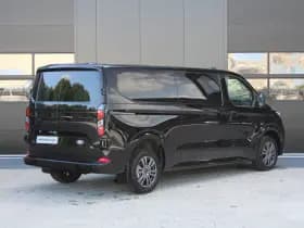 Ford Transit Custom 320 2.0 TDCI L2H1 Limited 150pk - Adaptive Cruise - Verwarmd stuur - Blind spot - Navigatie - Camera - Draadloos laden - Rijklaar thumbnail 6