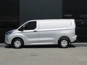 Ford Transit Custom 300 2.0 TDCI L1H1 Trend 136pk - Carplay - Android - Camera - LED - Stoelverwarming - 70l tank - Rijklaar thumbnail 11