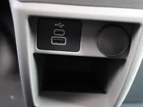 Ford Transit Custom 300 2.0 TDCI L1H1 Trend 136pk - Carplay - Android - Camera - LED - Stoelverwarming - 70l tank - Rijklaar thumbnail 26