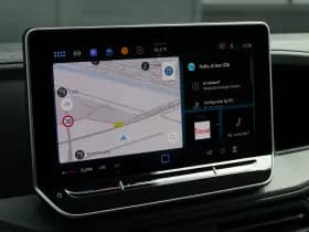 Volkswagen Crafter 30 2.0 TDI L3H3 140pk - Navigatie - DAB - Geveerde Stoel - Camera - Carplay - Rijklaar thumbnail 30