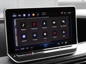 Volkswagen Crafter 30 2.0 TDI L3H3 140pk - Navigatie - DAB - Geveerde Stoel - Camera - Carplay - Rijklaar thumbnail 31