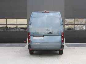 Renault Master T35 2.0 dCi 170pk L2H2 Extra - Navigatie - Blind Spot - Camera - Stoelverwarming - Verwarmde voorruit - Rijklaar thumbnail 15