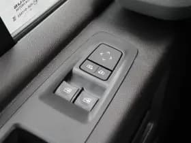 Renault Master T35 2.0 dCi 170pk L2H2 Extra - Navigatie - Blind Spot - Camera - Stoelverwarming - Verwarmde voorruit - Rijklaar thumbnail 16