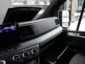 Renault Master T35 2.0 dCi 170pk L2H2 Extra - Navigatie - Blind Spot - Camera - Stoelverwarming - Verwarmde voorruit - Rijklaar thumbnail 31