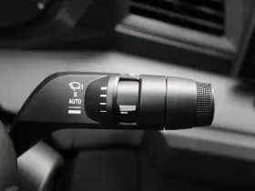 Renault Master T35 2.0 dCi 170pk L2H2 Extra - Navigatie - Blind Spot - Camera - Stoelverwarming - Verwarmde voorruit - Rijklaar thumbnail 33