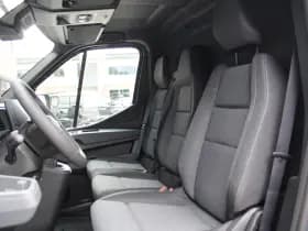 Renault Master T35 2.0 dCi 170pk L2H2 Extra - Navigatie - Blind Spot - Camera - Stoelverwarming - Verwarmde voorruit - Rijklaar thumbnail 7