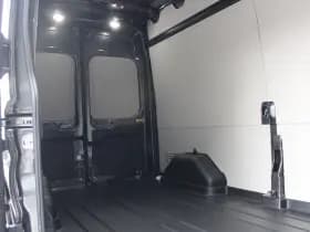 Ford Transit 350 2.0 TDCI L3H3 Trend 165pk - Facelift - Adaptive Cruise - Navigatie - Blind Spot - 360 Camera - Stoel - Stuurverwarming - Rijklaar thumbnail 6