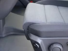 Volkswagen Crafter 35 2.0 TDI L3H3 177pk - Facelift - Navigatie - LED - Geveerde stoel - Virtual cockpit - Camera - Trekhaak - Stoelverwarming - Rijklaar thumbnail 22