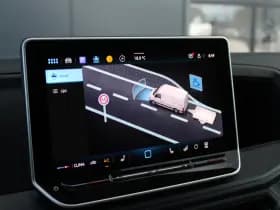 Volkswagen Crafter 35 2.0 TDI L3H3 177pk - Facelift - Navigatie - LED - Geveerde stoel - Virtual cockpit - Camera - Trekhaak - Stoelverwarming - Rijklaar thumbnail 26