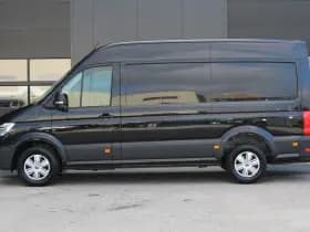 Volkswagen Crafter 35 2.0 TDI L3H3 177pk - Facelift - Navigatie - LED - Geveerde stoel - Virtual cockpit - Camera - Trekhaak - Stoelverwarming - Rijklaar thumbnail 41