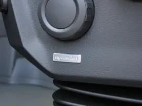 Volkswagen Crafter 35 2.0 TDI L3H3 177pk - Facelift - Navigatie - LED - Geveerde stoel - Virtual cockpit - Camera - Trekhaak - Stoelverwarming - Rijklaar thumbnail 10