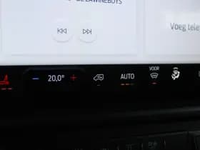 Ford Transit Custom 320 2.0 TDCI L2H1 Trend DC 136pk - Carplay - Android - Camera - Trekhaak - LED koplampen - Stoelverwarming - Draadloos laden - Rijklaar thumbnail 14
