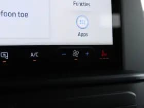 Ford Transit Custom 320 2.0 TDCI L2H1 Trend DC 136pk - Carplay - Android - Camera - Trekhaak - LED koplampen - Stoelverwarming - Draadloos laden - Rijklaar thumbnail 15