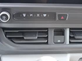 Ford Transit Custom 320 2.0 TDCI L2H1 Trend DC 136pk - Carplay - Android - Camera - Trekhaak - LED koplampen - Stoelverwarming - Draadloos laden - Rijklaar thumbnail 26