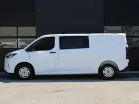 Ford Transit Custom 320 2.0 TDCI L2H1 Trend DC 136pk - Carplay - Android - Camera - Trekhaak - LED koplampen - Stoelverwarming - Draadloos laden - Rijklaar thumbnail 10