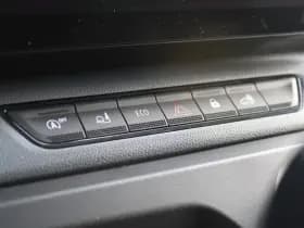 Renault Master T35 2.0 dCi 170pk L2H2 Extra - 2x Schuifdeur - Navigatie - Blind Spot - Camera - Stoelverwarming - Verwarmde voorruit - Rijklaar thumbnail 26