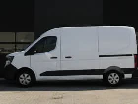 Renault Master T35 2.0 dCi 170pk L2H2 Extra - 2x Schuifdeur - Navigatie - Blind Spot - Camera - Stoelverwarming - Verwarmde voorruit - Rijklaar thumbnail 9
