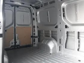 Renault Master T35 2.0 dCi 170pk L2H2 Extra - Navigatie - Camera - 270 gr deuren - Parkeersensoren - Draadloos laden - Rijklaar thumbnail 11