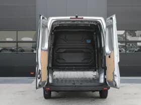 Renault Master T35 2.0 dCi 170pk L2H2 Extra - Navigatie - Camera - 270 gr deuren - Parkeersensoren - Draadloos laden - Rijklaar thumbnail 9