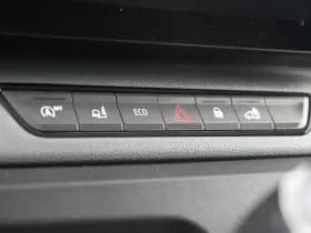 Renault Master T35 2.0 dCi 170pk L2H2 Extra - Navigatie - Camera - 270 gr deuren - Parkeersensoren - Draadloos laden - Rijklaar thumbnail 29