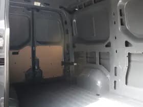 Renault Master T35 2.0 dCi 170pk L2H2 Extra - Navigatie - Camera - 270 gr deuren - Parkeersensoren - Draadloos laden - Rijklaar thumbnail 11