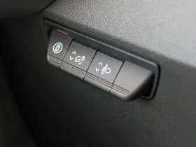 Renault Master T35 2.0 dCi 170pk L2H2 Extra - Navigatie - Camera - 270 gr deuren - Parkeersensoren - Draadloos laden - Rijklaar thumbnail 17