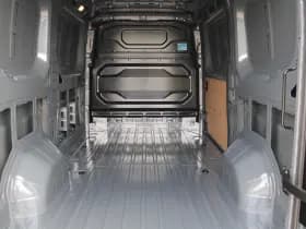 Renault Master T35 2.0 dCi 170pk L2H2 Extra - Navigatie - Camera - 270 gr deuren - Parkeersensoren - Draadloos laden - Rijklaar thumbnail 10