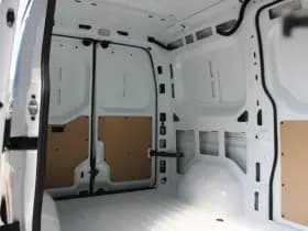 Renault Master T35 2.0 dCi 170pk L2H2 Extra - 2x Schuifdeur - Navigatie - Blind Spot - Camera - Stoelverwarming - Verwarmde voorruit - Rijklaar thumbnail 5