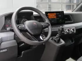 Renault Master T35 2.0 dCi 130pk L2H2 Advance - Carplay - Climate - Parkeersensoren - LED - Trekhaak - DAB - Stoelverwarming - Rijklaar thumbnail 13