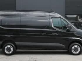 Renault Master T35 2.0 dCi 130pk L2H2 Advance - Carplay - Climate - Parkeersensoren - LED - Trekhaak - DAB - Stoelverwarming - Rijklaar thumbnail 4