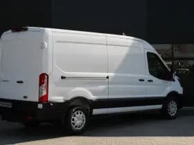 Ford Transit 350 2.0 TDCI L3H2 Trend 130pk Trend - Navigatie - Blind Spot - Adaptive cruise - Camera - 270gr deuren - Trekhaak - Rijklaar thumbnail 3