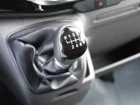 Ford Transit 350 2.0 TDCI L3H2 Trend 130pk Trend - Navigatie - Blind Spot - Adaptive cruise - Camera - 270gr deuren - Trekhaak - Rijklaar thumbnail 23