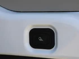 Ford Transit 350 2.0 TDCI L3H2 Trend 130pk Trend - Navigatie - Blind Spot - Adaptive cruise - Camera - 270gr deuren - Trekhaak - Rijklaar thumbnail 32