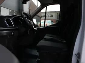 Ford Transit 350 2.0 TDCI L3H2 Trend 130pk Trend - Navigatie - Blind Spot - Adaptive cruise - Camera - 270gr deuren - Trekhaak - Rijklaar thumbnail 8
