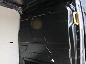 Ford Transit 350 2.0 TDCI L2H2 Trend 165pk - Facelift - Adaptive Cruise - Navigatie - Blind Spot - 360 Camera - Stoel - Stuurverwarming - Rijklaar thumbnail 11