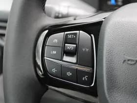 Ford Transit Custom 320 2.0 TDCI L2H1 Trend 170pk - 4x4 AWD - 2x Schuifdeur - Carplay - Android - Camera - Stoelverwarming - Verwarmd stuurwiel - Rijklaar thumbnail 17