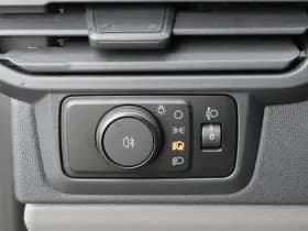 Ford Transit Custom 320 2.0 TDCI L2H1 Trend 136pk - Carplay - Android - LED koplampen - Verwarmd stuurwiel - Stoelverwarming - 70l tank - Rijklaar thumbnail 12