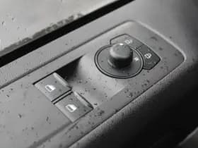 Ford Transit Custom 320 2.0 TDCI L2H1 Trend 136pk - Carplay - Android - LED koplampen - Verwarmd stuurwiel - Stoelverwarming - 70l tank - Rijklaar thumbnail 13