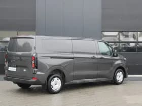 Ford Transit Custom 320 2.0 TDCI L2H1 Trend 136pk - Carplay - Android - LED koplampen - Verwarmd stuurwiel - Stoelverwarming - 70l tank - Rijklaar thumbnail 5