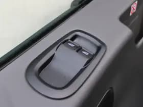 Ford Transit 350 2.0 TDCI L3H2 Trend 165pk - Facelift - 2x Schuifdeur - 360 Camera - Trekhaak - ACC - Stoel & Stoelverwarming - Blind Spot - Navi - 270gr deuren - Rijklaar thumbnail 22