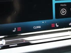 Volkswagen Caddy Cargo 2.0 TDI 122pk DSG7 - Carplay - Adaptive Cruise - Trekhaak - Navigatie - Dig. cockpit - Ergocomfort stoel - Stoelverwarming - Rijklaar thumbnail 14