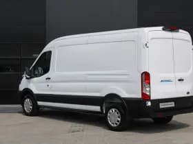 Ford E-Transit 350 L3H2 Trend 68 kWh Vol Elektrisch - 360 Camera - Pro Power Onboard - Dodehoek Assistent - Rijklaar thumbnail 26