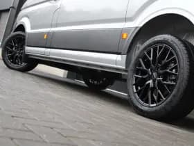 Volkswagen Crafter 30 2.0 TDI L3H3 140pk - Navigatie - DAB - Geveerde Stoel - Camera - Carplay - Rijklaar thumbnail 17