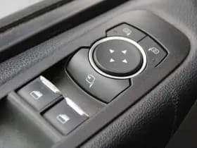 Ford Transit Custom 320 2.0 TDCI L1H1 Tourneo 170pk - Automaat - Leder - ACC - 1+1 stoelopstelling - Bi-Xenon -Stoelverwarming - Rijklaar thumbnail 20