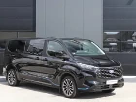 Ford Tourneo Custom 320 2.0 TDCI L2H1 Titanium X DC 170pk - Adaptive Cruise - LED - Blind Spot - Leder - Navigatie - 360 Camera - Trekhaak - Rijklaar thumbnail 3